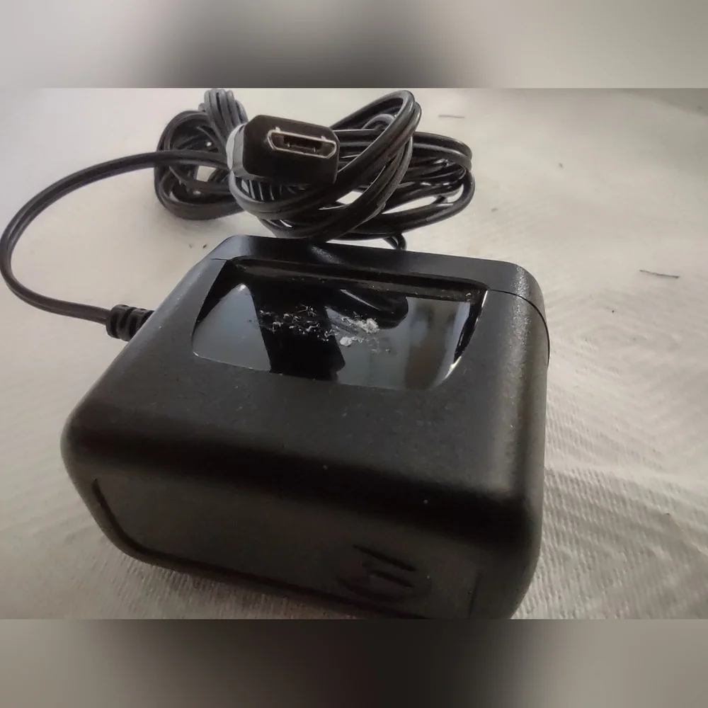 Motorola travel charger